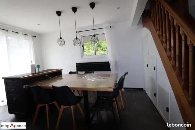 Maison - 164 m² - 6 pièces