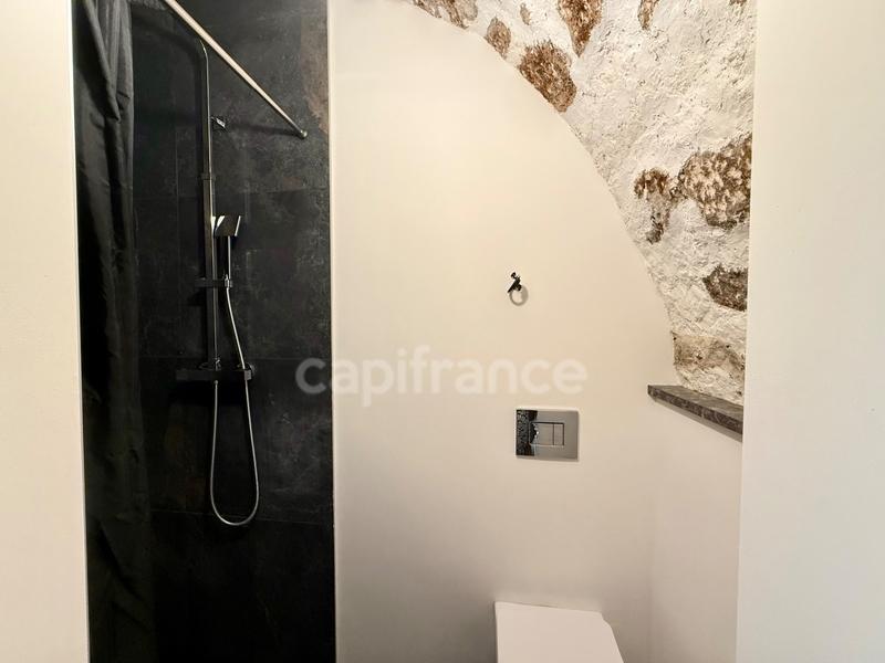 Local commercial - 35 m² - 2 pièces