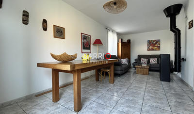Maison - 96 m² - 4 pièces