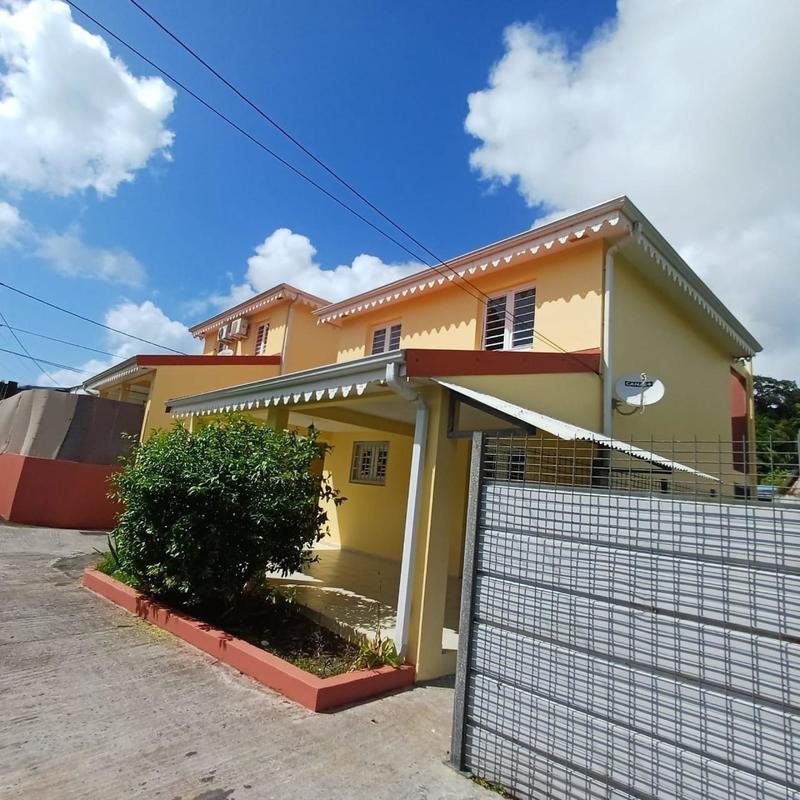 Maison - 123 m² - 3 pièces