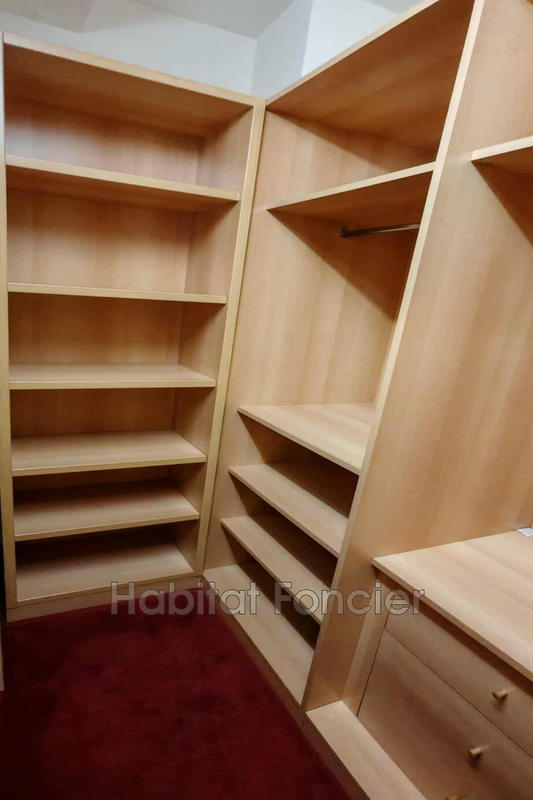 Appartement - 89 m² - 3 pièces