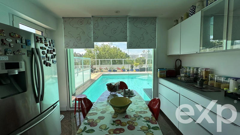 Appartement - 175 m² - 5 pièces