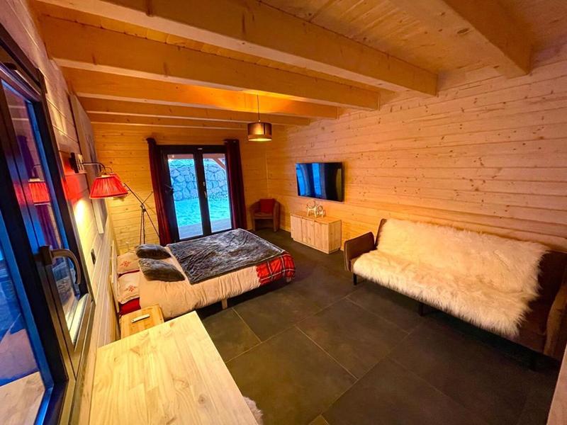 Demeure - 218 m² - 9 pièces