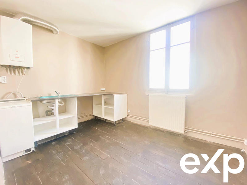 Maison - 215 m² - 11 pièces