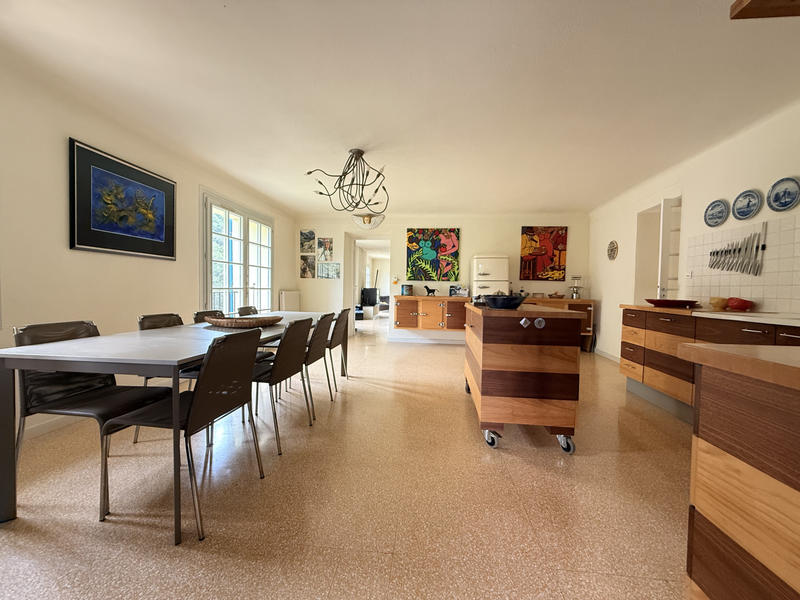 Mas - 260 m² - 6 pièces