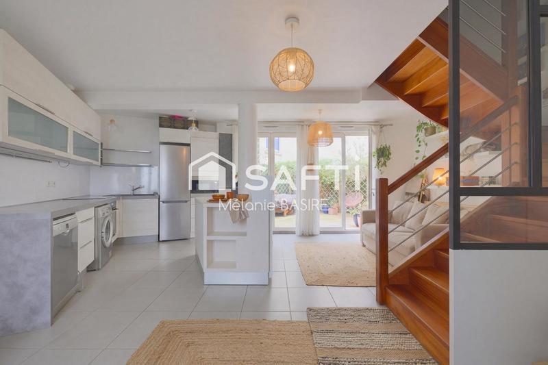 Maison - 64 m² - 3 pièces