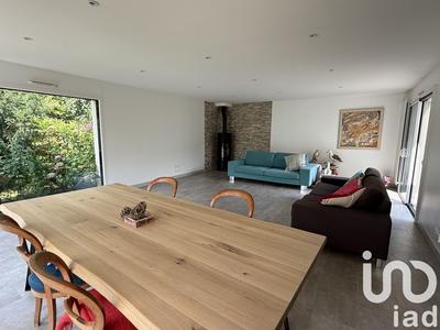 Maison - 135 m² - 5 pièces