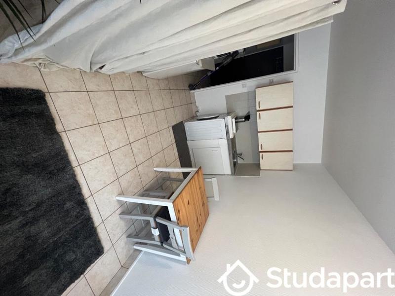 Appartement - 15 m² - 1 pièce