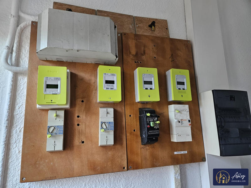 Maison ancienne - 142 m² - 8 pièces