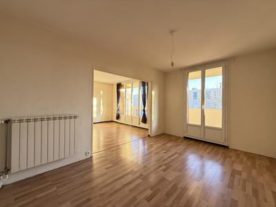 Appartement - 98 m² - 5 pièces