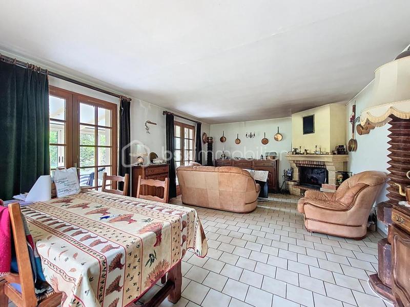 Maison traditionnelle - 150 m² - 7 pièces