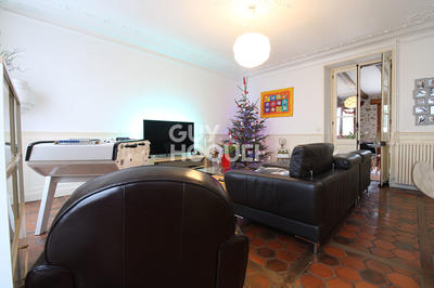 Maison - 190 m² - 8 pièces