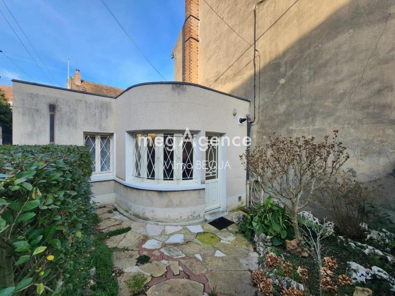 Maison - 132 m² - 8 pièces