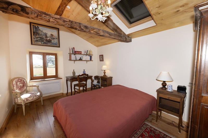 Corps de ferme - 251 m² - 11 pièces