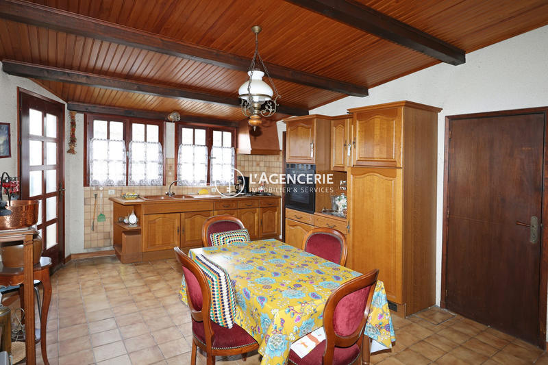 Maison - 94 m² - 4 pièces