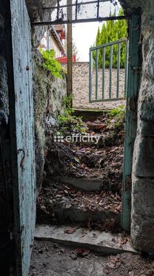 Parking / Garage - 39 m²