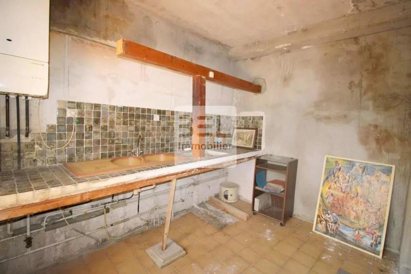 Immeuble - 222 m² - 6 pièces