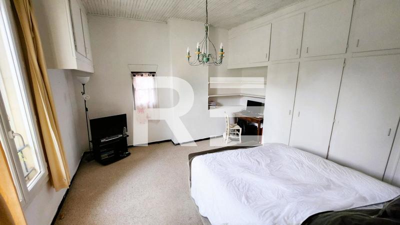 Maison - 170 m² - 8 pièces