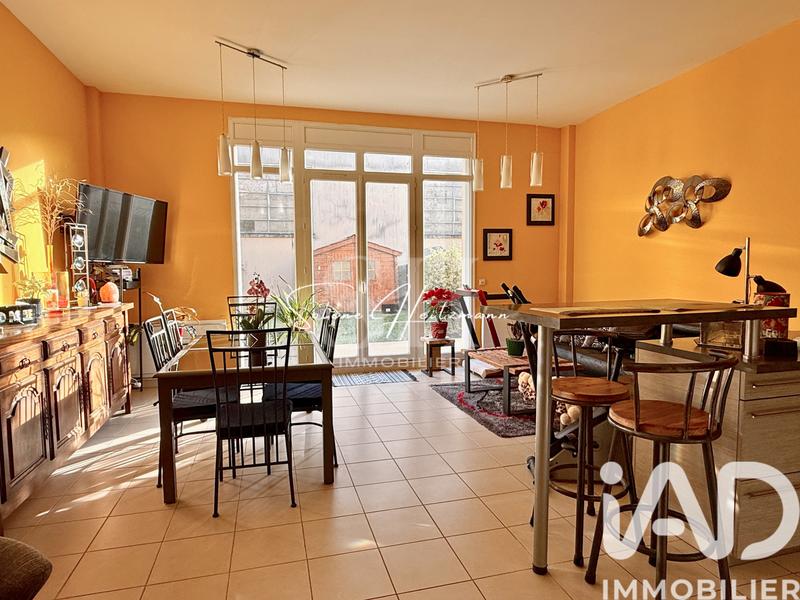 Appartement - 60 m² - 2 pièces