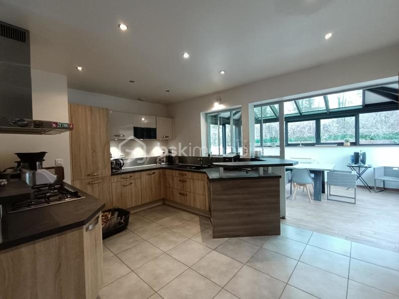 Pavillon - 128 m² - 6 pièces