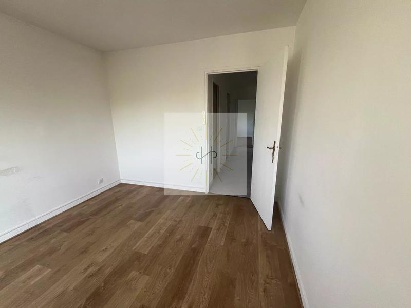 Appartement - 113 m² - 5 pièces