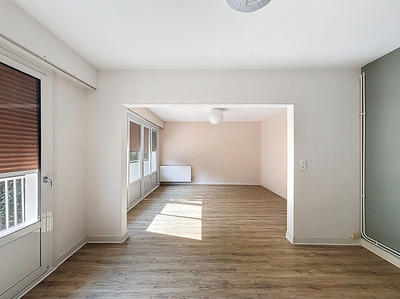 Appartement - 79 m² - 4 pièces