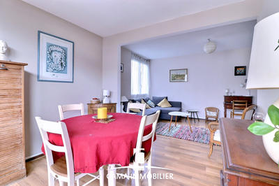 Appartement - 84 m² - 4 pièces