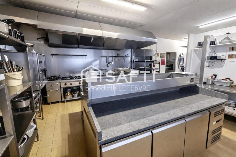 Local commercial - 3 000 m²