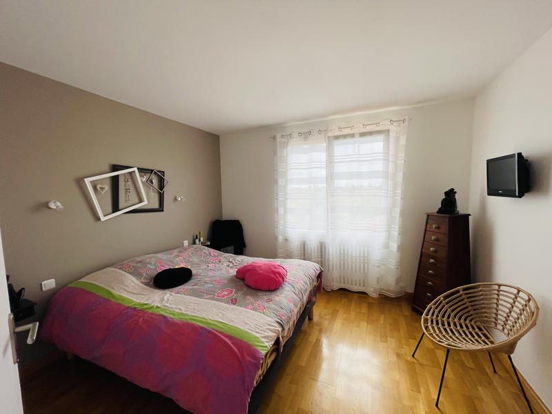 Maison - 204 m² - 7 pièces