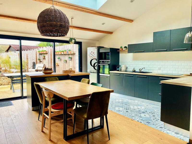 Maison ancienne - 100 m² - 5 pièces