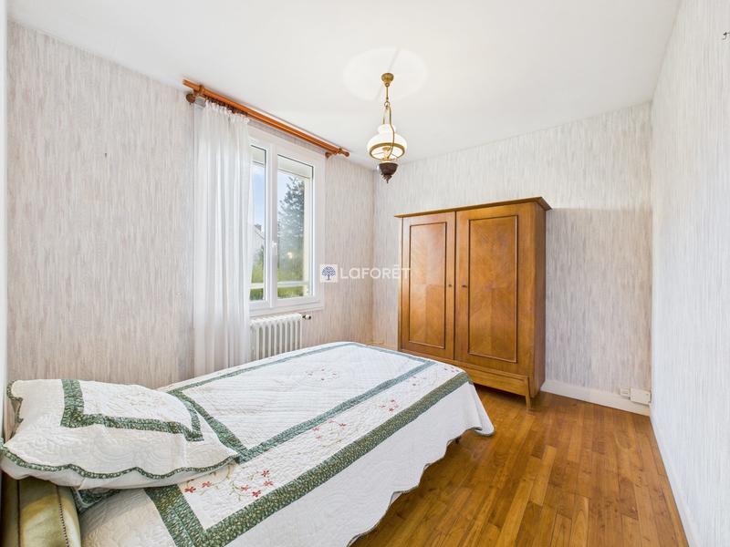 Maison traditionnelle - 119 m² - 5 pièces