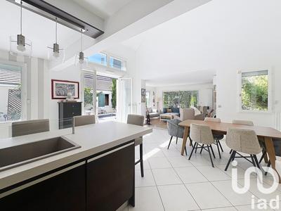 Maison - 132 m² - 6 pièces