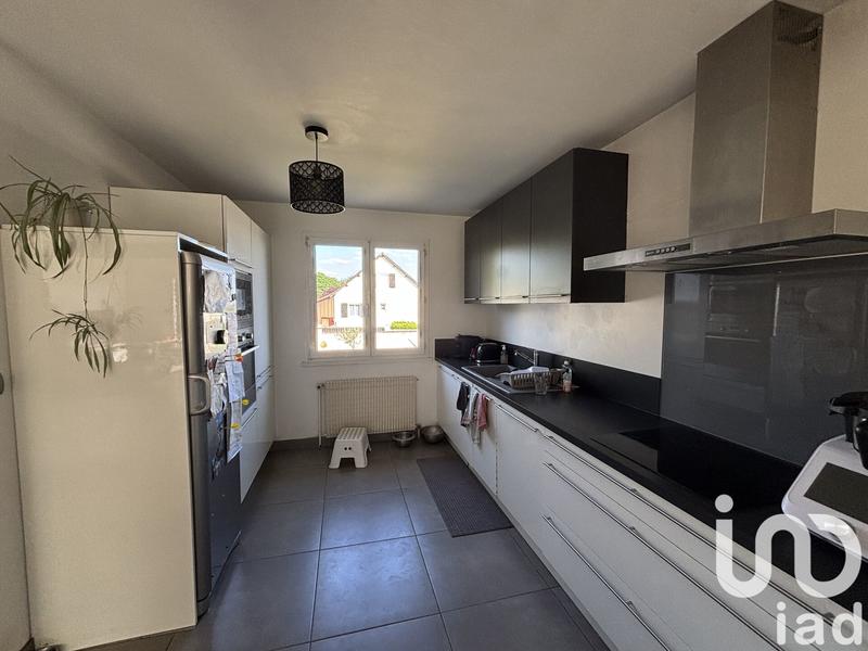 Maison - 143 m² - 5 pièces