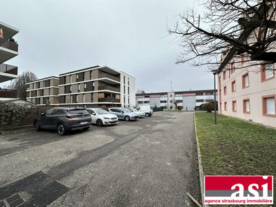 Parking / Garage - 13 m²