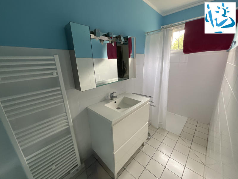 Maison - 172 m² - 9 pièces