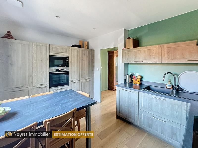 Maison - 160 m² - 7 pièces