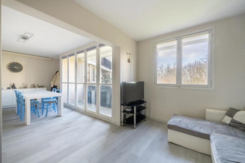 Appartement - 81 m² - 4 pièces