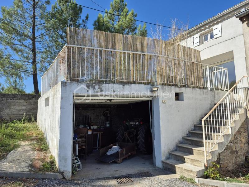 Maison - 102 m² - 4 pièces