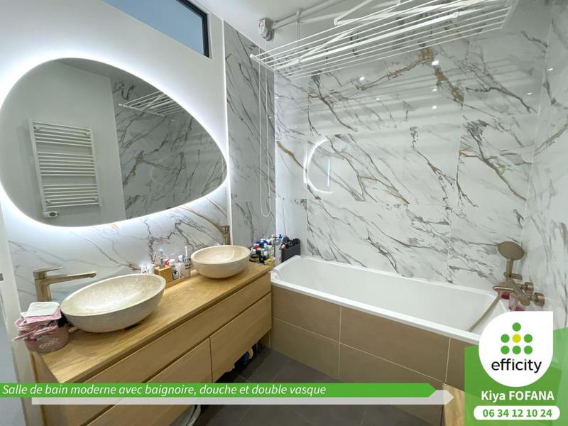 Appartement - 85 m² - 5 pièces