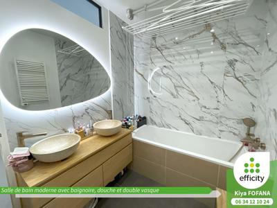 Appartement - 85 m² - 5 pièces