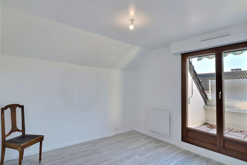 Appartement - 79 m² - 4 pièces