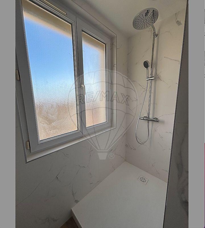 Appartement - 83 m² - 4 pièces