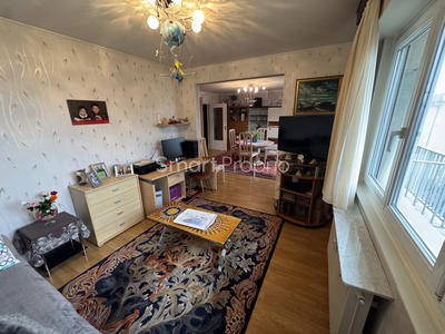 Appartement - 81 m² - 3 pièces