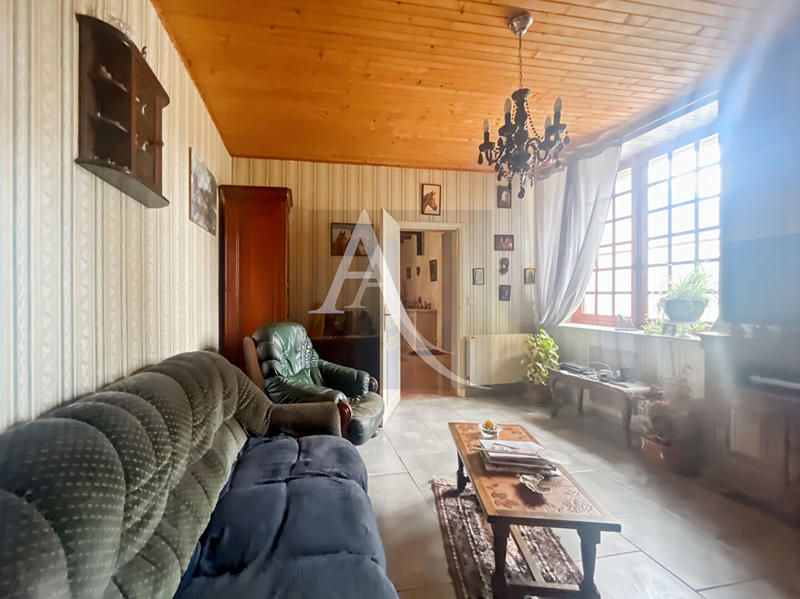 Maison - 91 m² - 5 pièces