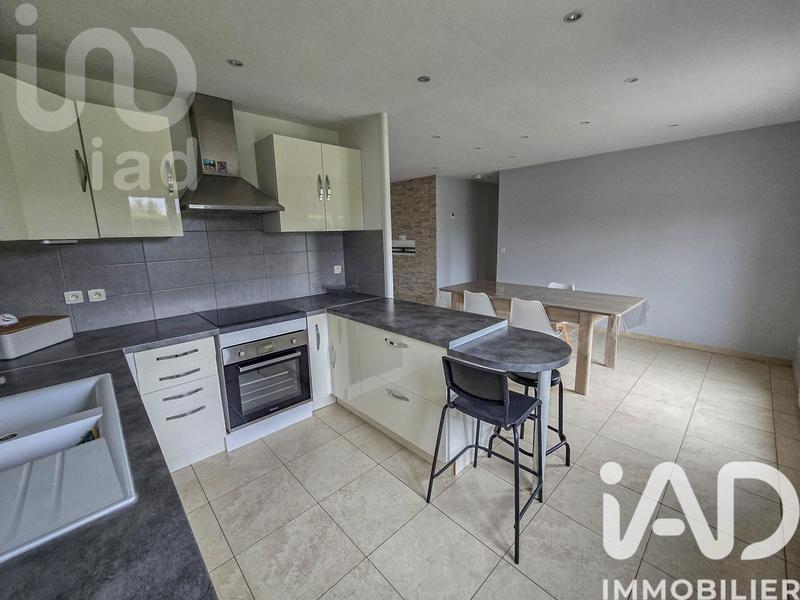 Maison - 88 m² - 4 pièces