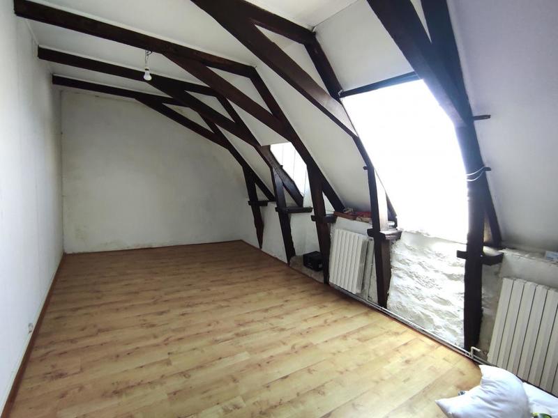 Maison - 235 m² - 7 pièces