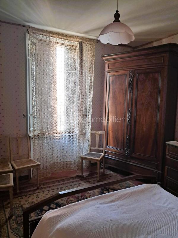 Demeure - 306 m² - 11 pièces