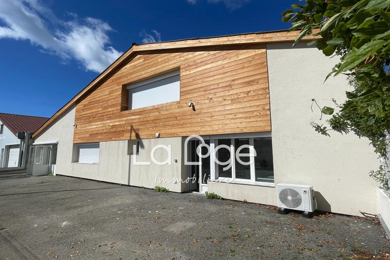 Local commercial - 700 m²