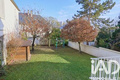 Maison - 189 m² - 7 pièces