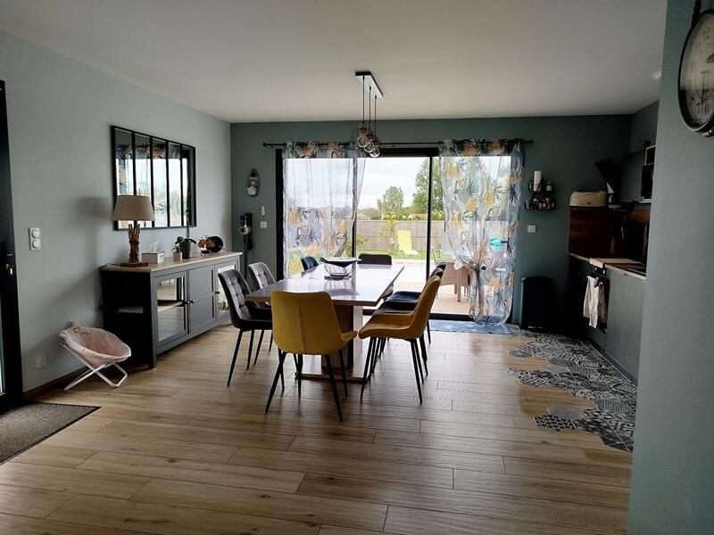 Maison - 76 m² - 5 pièces